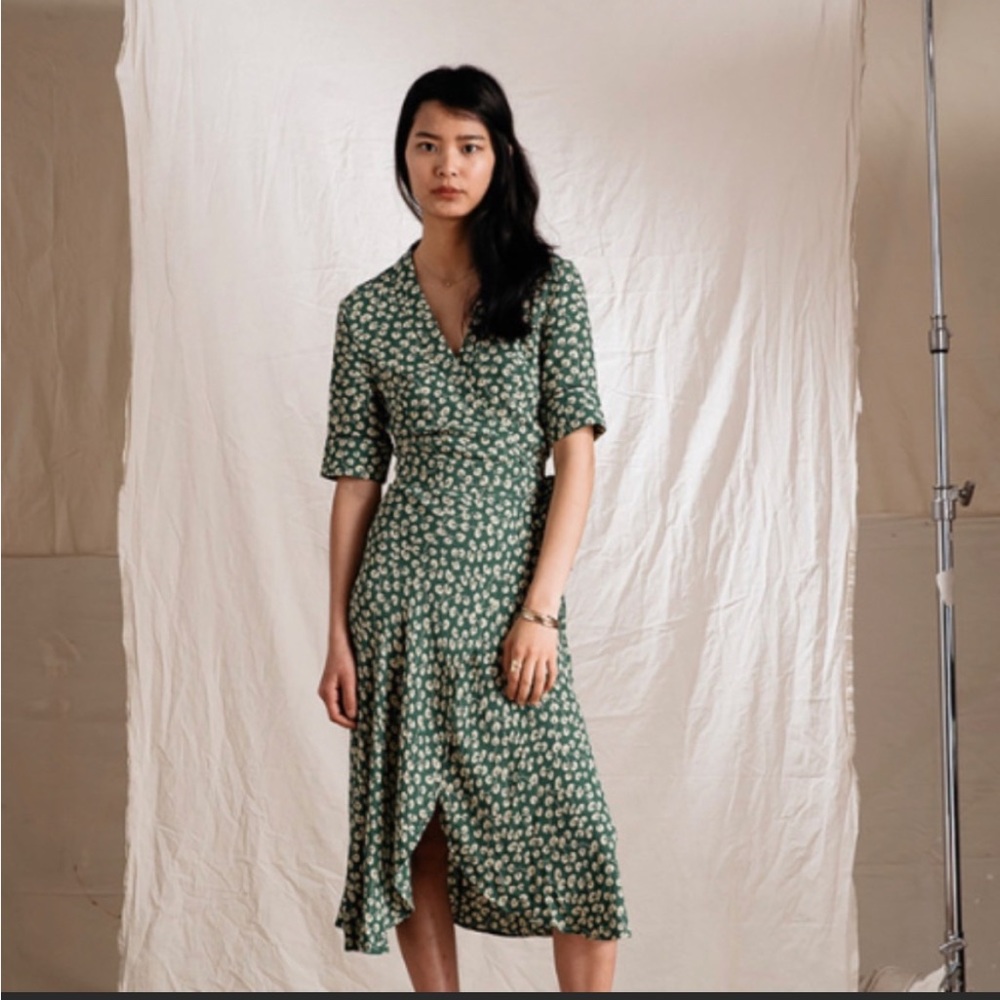 Ganni Green Dalton Crepe Wrap Dress NWT (XS) - Picture 3 of 10